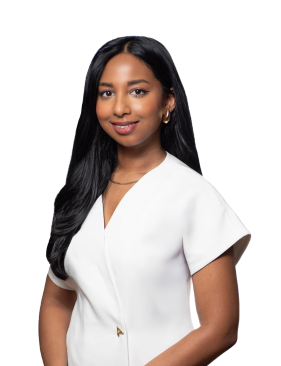 Skin-Dr.Avee-Naidoo-GP-focussed-on-dermatology headshot