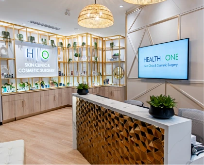 the-well-toronto-healthone-skin-clinic reception